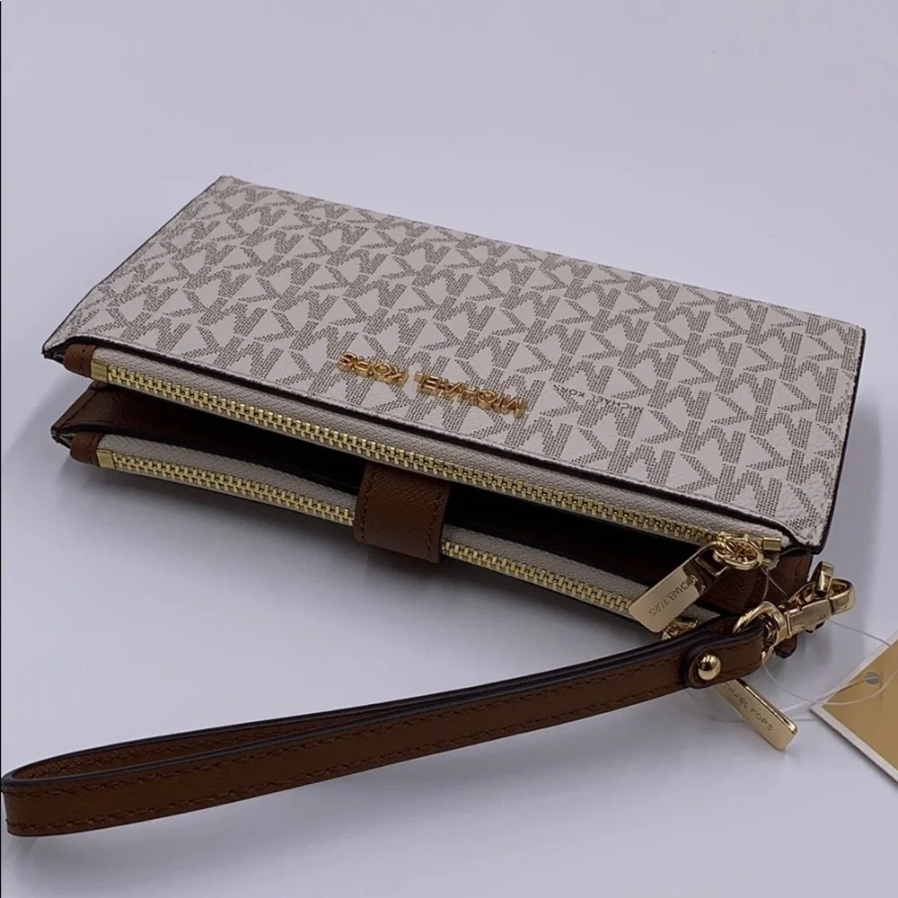 MICHAEL KORS LG DOUBLE ZIP WRISTLET VANILLA - Picture 15 of 16